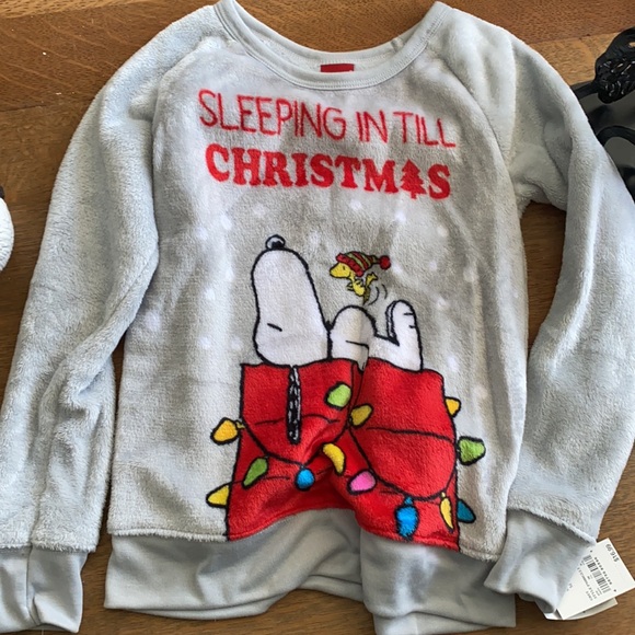 Snoopy Christmas soft PJ top - Picture 8 of 8